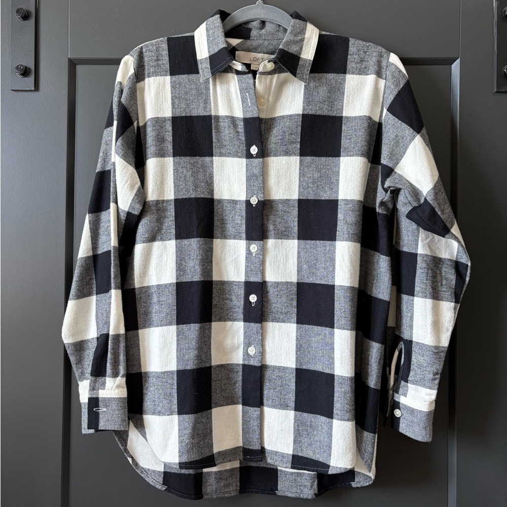 LOFT Black and White Checkered Women's Button Down Soft Flannel Shirt
